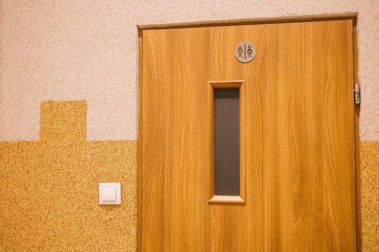 קרקוב West13 Guest Rooms מראה חיצוני תמונה